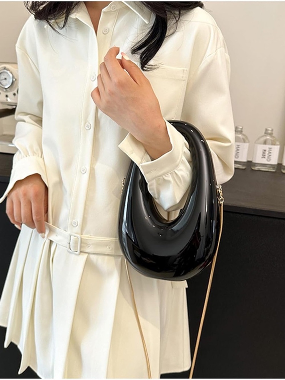 Luxe Sculpted Glossy Black Mini Clutch – Statement Evening Bag - Picture 5 of 6